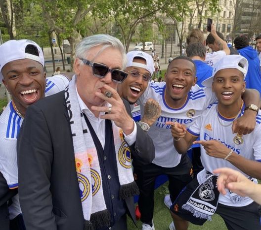 FOTO Il Real si laurea campione di Spagna: i festeggiamenti di Ancelotti- immagine 2