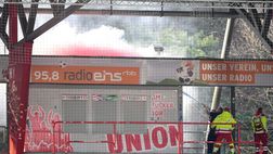 Berlino, stadio pattugliato per il derby: ma quei fumogeni…
