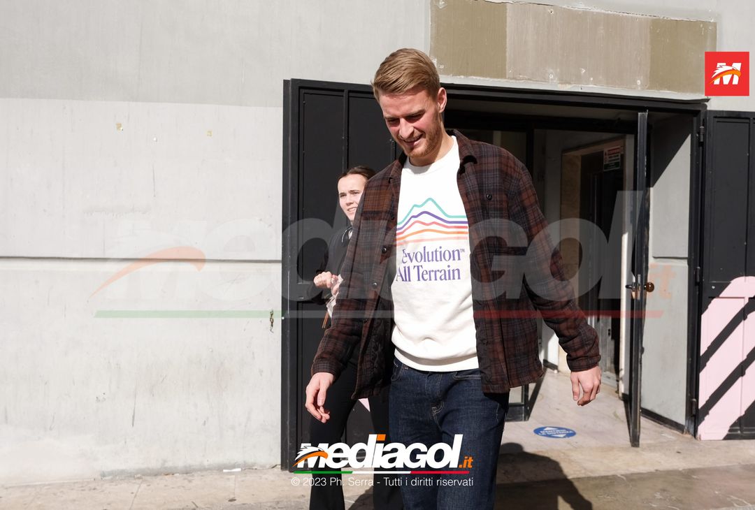 FOTO PALERMO, Simon Graves Jensen: l’ex Randers al ‘Barbera’ per la firma (Gallery) - immagine 6