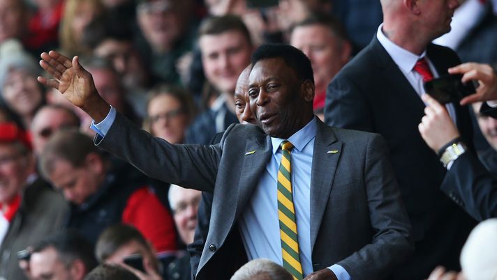 Pelé a ‘Che tempo che fa’: “Maradona? Scherzavamo e mi diceva di essere il migliore, ma io segnavo anche di testa… “  Pelé a ‘Che tempo che fa’: “Maradona? Scherzavamo e mi diceva di essere il migliore, ma io segnavo anche di testa… “