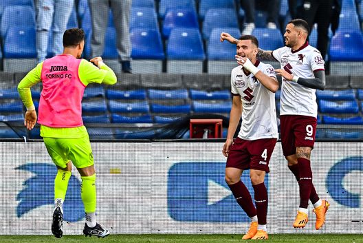 GENOA, ITALY - MAY 03: Alessandro Buongiorno of Torino (C) celebrates with his team-mates Luca Gemello and Antonio Sanabria after scoring a goal during the Serie A match between UC Sampdoria and Torino FC at Stadio Luigi Ferraris on May 3, 2023 in Genoa, Italy. (Photo by Simone Arveda/Getty Images)