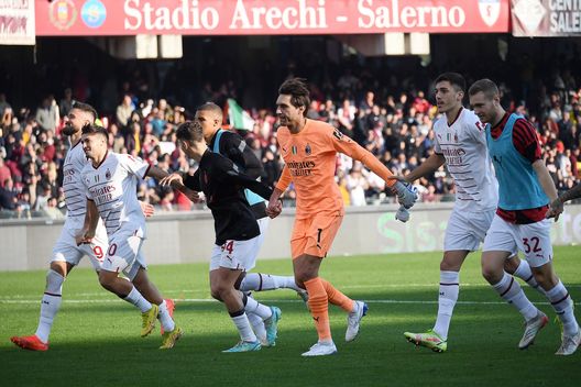 (Photo by Francesco Pecoraro/Getty Images) Il Milan inizia il 2023 con una vittoria: Salerno è sbancata- immagine 2