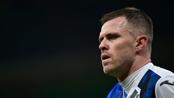 Atalanta's Slovenian midfielder Josip Ilicic reacts during the Italian Serie A football match AC Milan vs Atalanta Bergamo on January 23, 2021 at the San Siro stadium in Milan. (Photo by MIGUEL MEDINA / AFP) (Photo by MIGUEL MEDINA/AFP via Getty Images) ATTACCO – Chi mettere e chi no: tutti gli attaccanti per la 21a, fascia per fascia- immagine 1