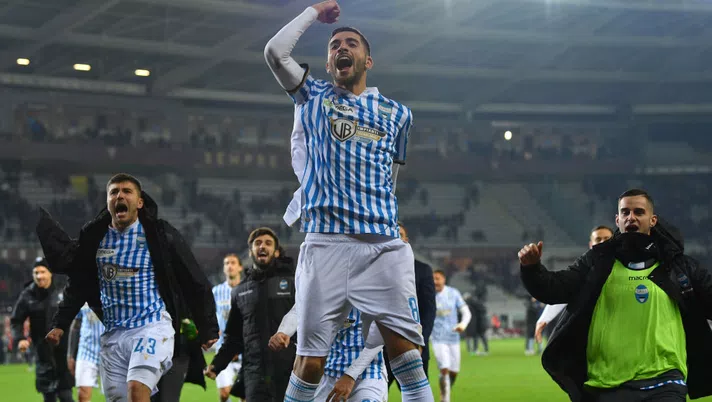 TURIN, ITALY - DECEMBER 21:  Mattia Valoti of SPAL celebrates victory at the end of the Serie A match between Torino FC and SPAL at Stadio Olimpico di Torino on December 21, 2019 in Turin, Italy.  (Photo by Valerio Pennicino/Getty Images)
