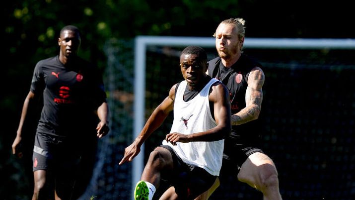 Milan, chi con Thiaw in difesa al derby? Ecco il favorito tra Kjaer e Kalulu - immagine 1