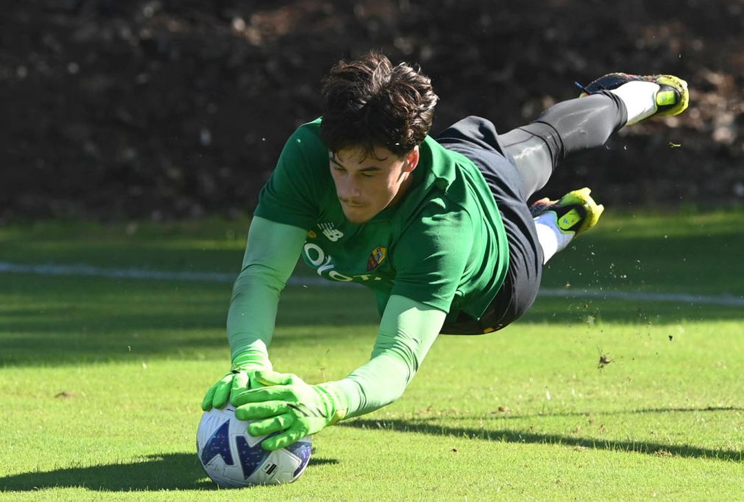 Trigoria, Karsdorp e Zaniolo ancora in gruppo. Kumbulla a parte – FOTO GALLERY - immagine 9