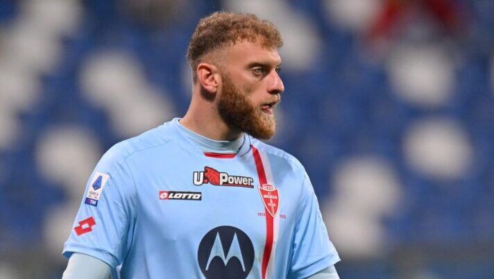 Di Gregorio ‘esce malconcio’ a Frosinone, problema al ginocchio: cosa trapela dal Monza - immagine 1