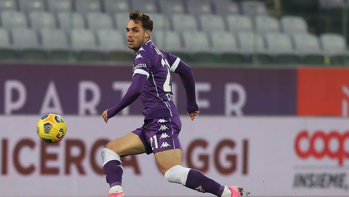 FLORENCE, ITALY - DECEMBER 19: Pol Lirola of ACF Fiorentina in action during the Serie A match between ACF Fiorentina and Hellas Verona FC at Stadio Artemio Franchi on December 19, 2020 in Florence, Italy.  (Photo by Gabriele Maltinti/Getty Images) 