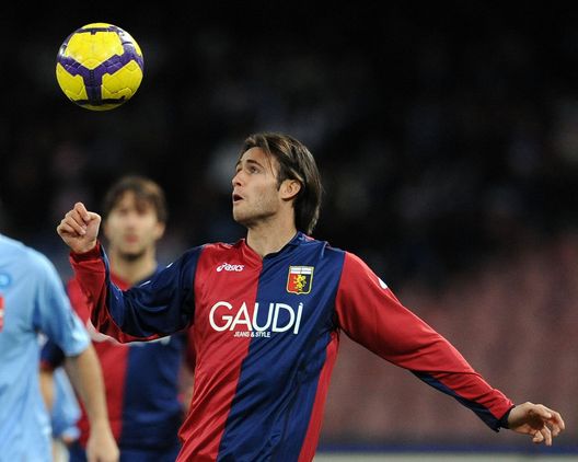 NAPLES, ITALY - JANUARY 30: Robert Acquafresca of Genoa in action during the Serie A match between Napoli and Genoa at Stadio San Paolo on January 30, 2010 in Naples, Italy. (Photo by Giuseppe Bellini/Getty Images) NAPLES, ITALY - JANUARY 30: Robert Acquafresca of Genoa in action during the Serie A match between Napoli and Genoa at Stadio San Paolo on January 30, 2010 in Naples, Italy. (Photo by Giuseppe Bellini/Getty Images)