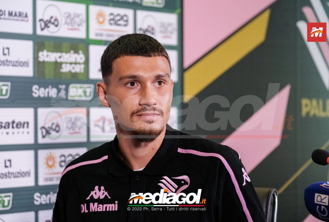 FOTO PALERMO, La presentazione di Davide Bettella in conferenza stampa (Gallery) - immagine 19