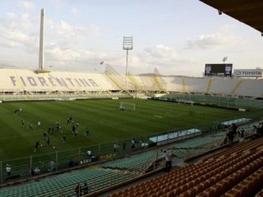 Stadio Artemio Franchi Firenze - fonte www.forzaitalianfootball.com Stadio Artemio Franchi Firenze - fonte www.forzaitalianfootball.com