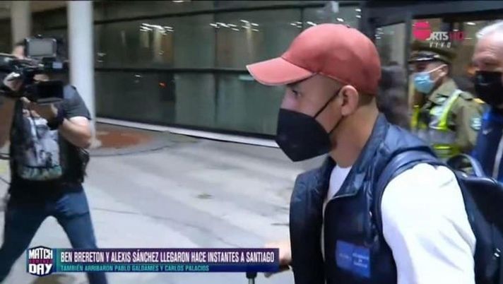 Sanchez, dopo la polemica con l’Inter è arrivato nel ritiro della Nazionale - immagine 1