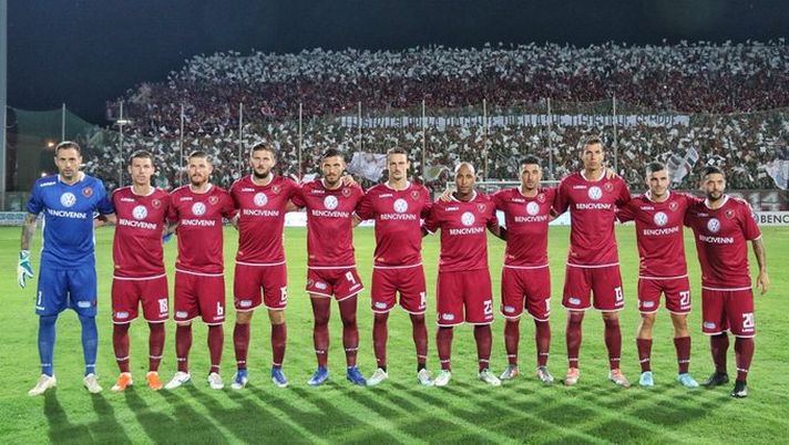 La Reggina capolista vittoriosa nel derby casalingo contro il Catanzaro 