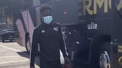 VIDEO Palermo-Cavese, le maglie che useranno i rosanero e l’arrivo della squadra al “Barbera”: le immagini