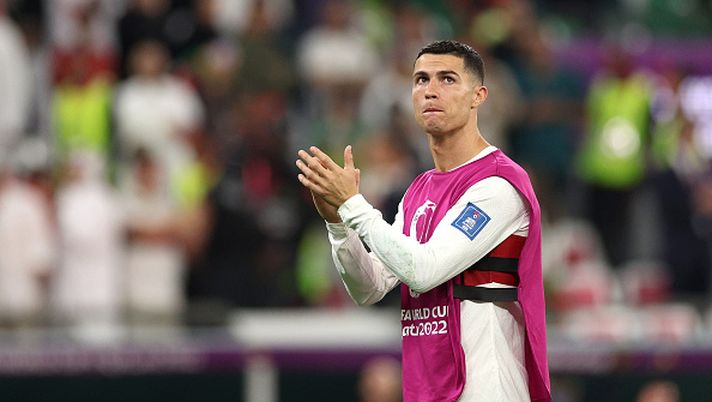 AL RAYYAN, QATAR - DECEMBER 02: Cristiano Ronaldo of Portugal applauds fans after the 1-2 loss during the FIFA World Cup Qatar 2022 Group H match between Korea Republic and Portugal at Education City Stadium on December 02, 2022 in Al Rayyan, Qatar. (Photo by Dean Mouhtaropoulos/Getty Images) PORTOGALLO KO MA PRIMO...