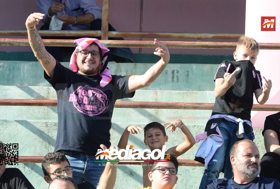 FOTOTIFO Palermo-Cittadella 0-0, i tifosi allo Stadio “Renzo Barbera” (Gallery) - immagine 86