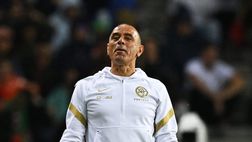 Il Napoli è la terza squadra a cambiare tre allenatori in una sola Champions: il dato