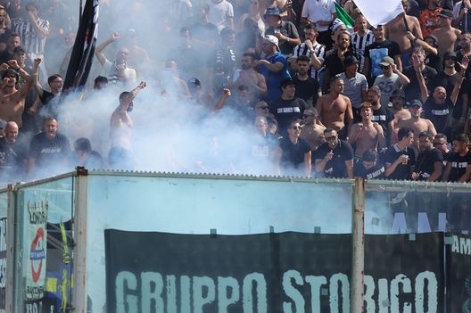 Fiorentina-Juventus: tolto il Daspo al tifoso con la sciarpa del Liverpool- immagine 2