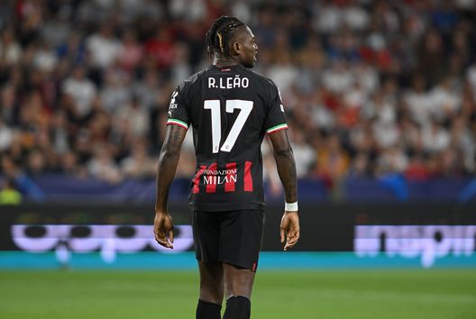 SALZBURG, AUSTRIA - SEPTEMBER 06: Rafael Leao of AC Milan in action during the UEFA Champions League group E match between FC Salzburg and AC Milan at Football Arena Salzburg on September 06, 2022 in Salzburg, Austria. (Photo by Claudio Villa/AC Milan via Getty Images)