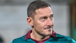 Lega Calcio a 8, Totti sbaglia il rigore ma vince la Coppa Italia davanti a Noemi