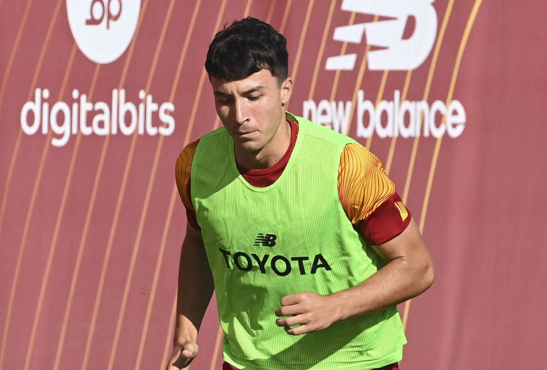 Trigoria, ripresa in vista del Betis: Karsdorp con il gruppo – FOTO GALLERY - immagine 67