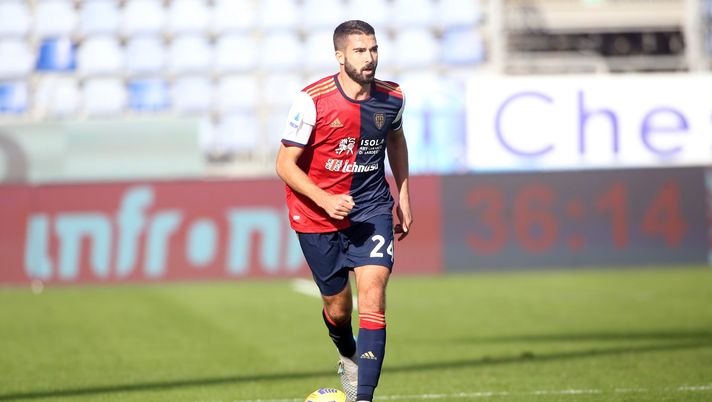CAGLIARI, ITALY - DECEMBER 13: Paolo Faragò of Cagliari in action during the Serie A match between Cagliari Calcio and FC Internazionale at Sardegna Arena on December 13, 2020 in Cagliari, Italy. (Photo by Enrico Locci/Getty Images) CAGLIARI, ITALY - DECEMBER 13: Paolo Faragò of Cagliari in action during the Serie A match between Cagliari Calcio and FC Internazionale at Sardegna Arena on December 13, 2020 in Cagliari, Italy. (Photo by Enrico Locci/Getty Images)