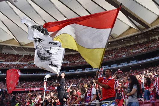 (Photo by Denis Doyle/Getty Images) Niente Bernabeu per il derby? I tifosi dell’Atletico si raduneranno nei bar attorno al loro stadio…- immagine 2