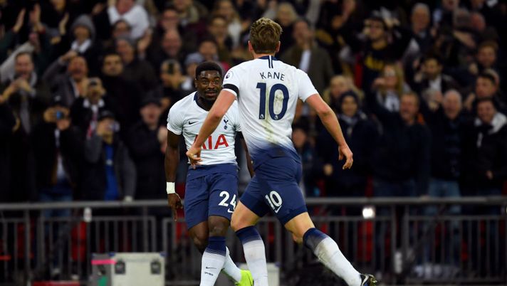 LONDON, ENGLAND - NOVEMBER 24: Harry Kane of Tottenham Hotspur celebrates after scoring his team's second goal with Serge Aurier of Tottenham Hotspur during the Premier League match between Tottenham Hotspur and Chelsea FC at Tottenham Hotspur Stadium on November 24, 2018 in London, United Kingdom. (Photo by Mike Hewitt/Getty Images) LONDON, ENGLAND - NOVEMBER 24: Harry Kane of Tottenham Hotspur celebrates after scoring his team's second goal with Serge Aurier of Tottenham Hotspur during the Premier League match between Tottenham Hotspur and Chelsea FC at Tottenham Hotspur Stadium on November 24, 2018 in London, United Kingdom. (Photo by Mike Hewitt/Getty Images)