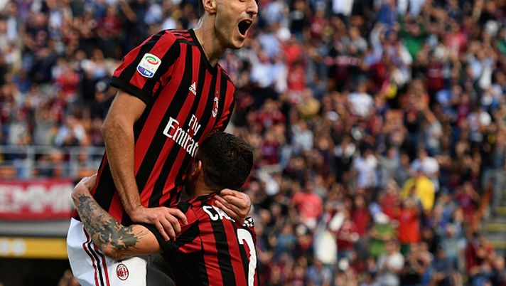 Nikola Kalinic esulta dopo un gol