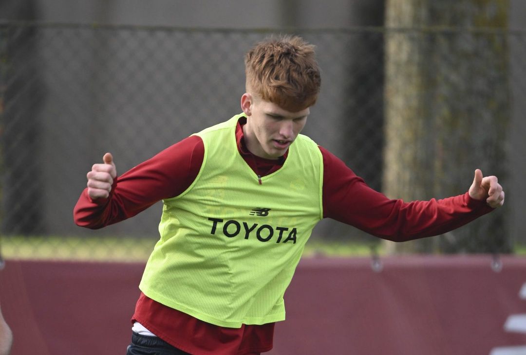 Roma, allenamento a Trigoria dopo la vittoria contro il Bologna – FOTO GALLERY - immagine 40