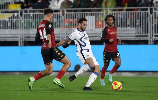 Getty Images Inter, Calhanoglu certezza per il futuro: ora è spavaldo e continuo. Il nuovo compito…- immagine 3