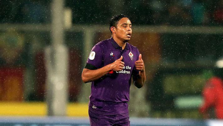 FLORENCE, ITALY - JANUARY 30: Luis Muriel of ACF Fiorentina celebrates after scoring a goal during the Coppa Italia match between ACF Fiorentina and AS Roma at Stadio Artemio Franchi on January 30, 2019 in Florence, Italy.  (Photo by Gabriele Maltinti/Getty Images)  FLORENCE, ITALY - JANUARY 30: Luis Muriel of ACF Fiorentina celebrates after scoring a goal during the Coppa Italia match between ACF Fiorentina and AS Roma at Stadio Artemio Franchi on January 30, 2019 in Florence, Italy.  (Photo by Gabriele Maltinti/Getty Images)
