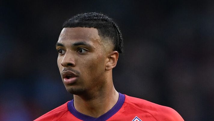 NAPLES, ITALY - MARCH 09: Cher Ndour of Fiorentina during the Serie A match between Napoli and Fiorentina at Stadio Diego Armando Maradona on March 09, 2025 in Naples, Italy. (Photo by Francesco Pecoraro/Getty Images) Ndour