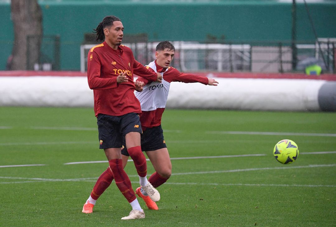 Roma, l’ultimo allenamento prima della partenza per il Portogallo – FOTO GALLERY - immagine 9