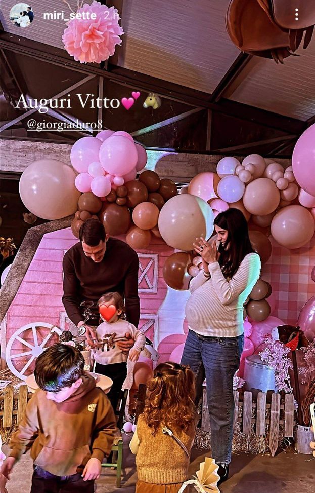 Roma, compleanno della figlia di Belotti: presenti Pellegrini e Spinazzola- immagine 2