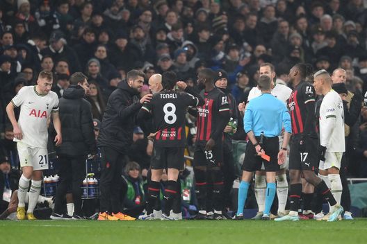 Conte: “È stata una gara equilibrata. Futuro? Magari mi mandano via prima. Vediamo…”- immagine 3