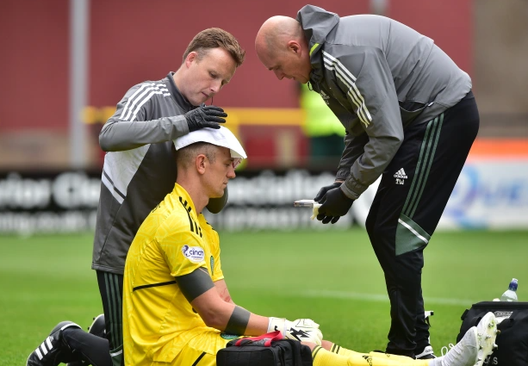 Scozia, Celtic: Joe Hart sanguinante per un violento colpo alla testa nel 9-0 al Dundee United- immagine 2