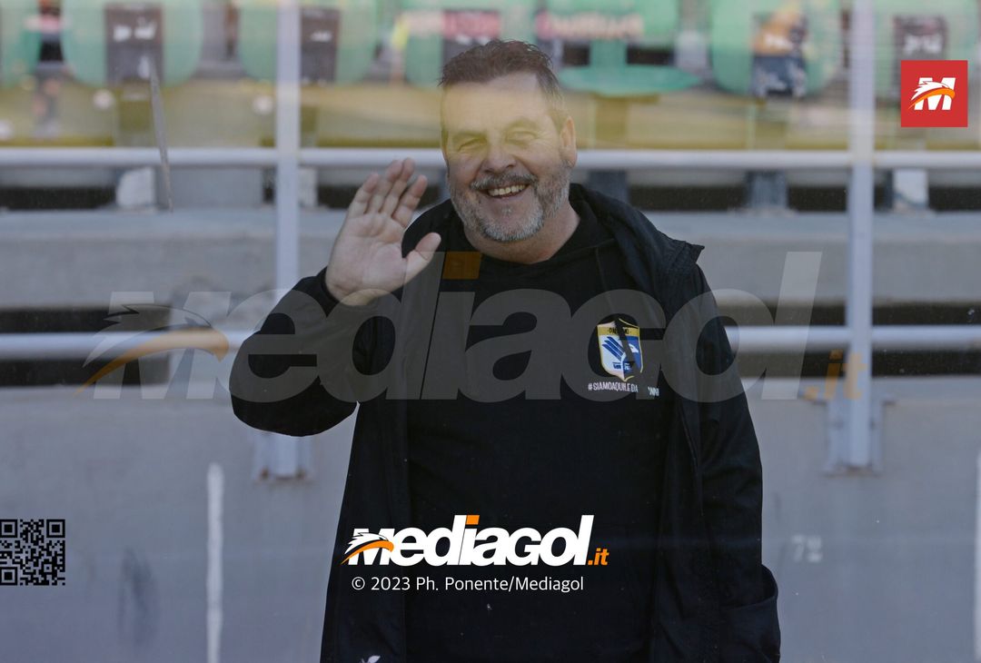 FOTOTIFO Palermo-Benevento 1-1, gli scatti ai tifosi al “Renzo Barbera” (Gallery) - immagine 25