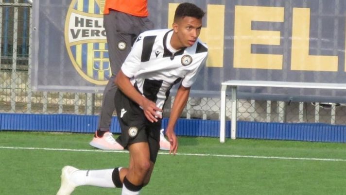 Nell'ultima stagione Matteo Amoroso ha giocato con l'Under 17 bianconera Nell'ultima stagione Matteo Amoroso ha giocato con l'Under 17 bianconera