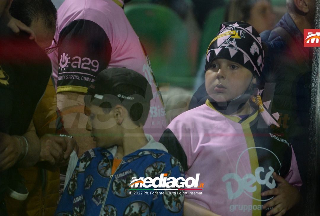 Fotogallery, i tifosi allo stadio per Palermo-Triestina 1-1 - immagine 15