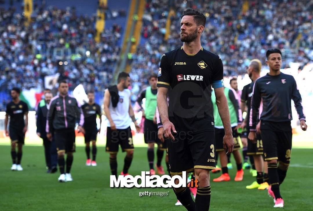  ROME, ITALY - APRIL 23:  Andrea Rispoli of Palermo leaves the pitch after losing  the Serie A match between SS Lazio and US Citta di Palermo at Stadio Olimpico on April 23, 2017 in Rome, Italy.  (Photo by Tullio M. Puglia/Getty Images) 