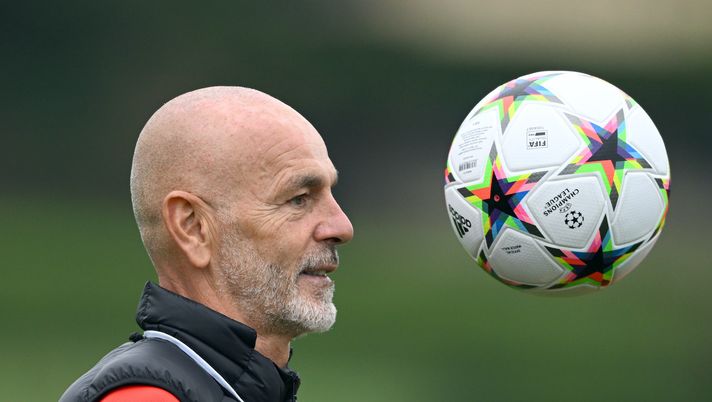 Stefano Pioli AC Milan allenamento Milanello