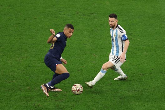 Messi Mbappé (getty images) Messi Mbappé