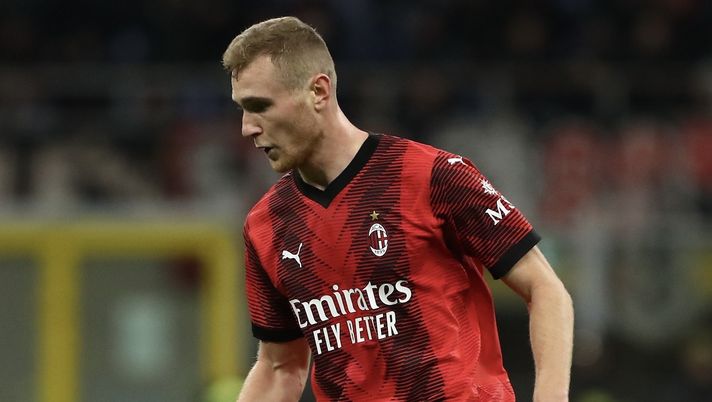 Tommaso Pobega AC Milan Milan-Fiorentina 1-0 Serie A 2023-2024