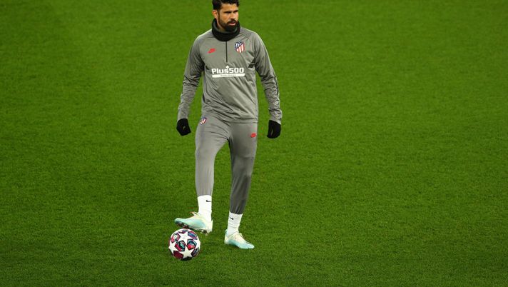 LIVERPOOL, ENGLAND - MARCH 10: Diego Costa of Atletico Madrid looks on during an Athletico Madrid Training Session at Anfield on March 10, 2020 in Liverpool, United Kingdom. Atletico Madrid will face Liverpool FC in their UEFA Champions League round of 16 second leg match on March 11, 2020. (Photo by Jan Kruger/Getty Images) LIVERPOOL, ENGLAND - MARCH 10: Diego Costa of Atletico Madrid looks on during an Athletico Madrid Training Session at Anfield on March 10, 2020 in Liverpool, United Kingdom. Atletico Madrid will face Liverpool FC in their UEFA Champions League round of 16 second leg match on March 11, 2020. (Photo by Jan Kruger/Getty Images)