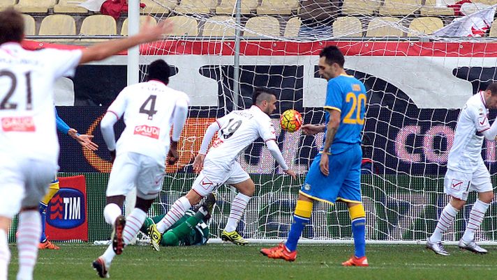 Serie A: il Carpi fa festa, Udinese al tappeto. Gli emiliani vogliono la rimonta, il racconto e le immagini 