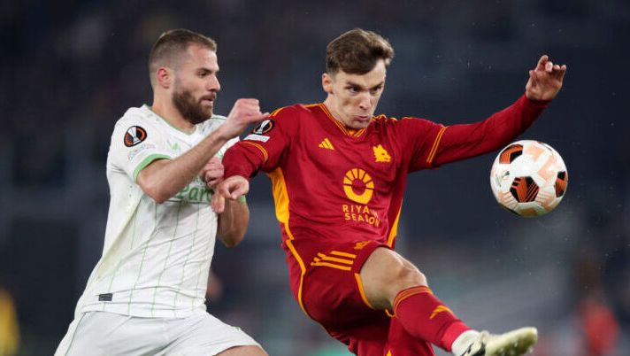 Problemi per la Roma: Llorente è uscito in barella dopo uno scontro di gioco, il motivo. Pellegrini… - immagine 1