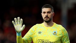 Burnley promosso, il portiere Muric non bada a spese: super mancia alla cameriera