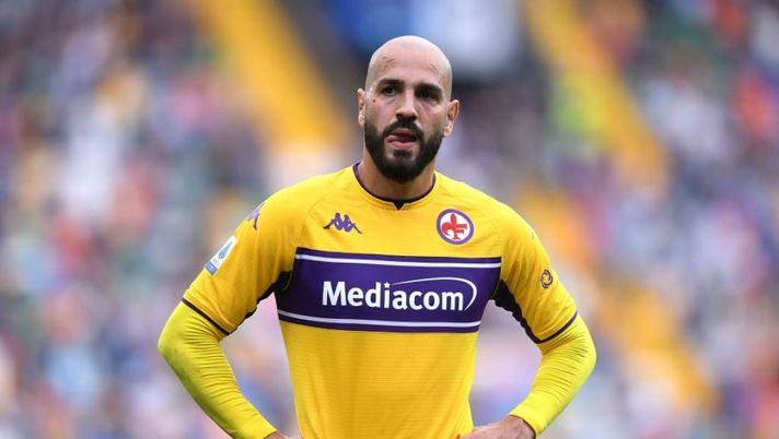 UDINE, ITALY - SEPTEMBER 26: Riccardo Saponara of ACF Fiorentina looks on during the Serie A match between Udinese Calcio and ACF Fiorentina at Dacia Arena on September 26, 2021 in Udine, Italy. (Photo by Alessandro Sabattini/Getty Images) Piatek, Cabral, Ikoné, Terracciano, Saponara: chi gioca e chi rischia nella Fiorentina - immagine 1
