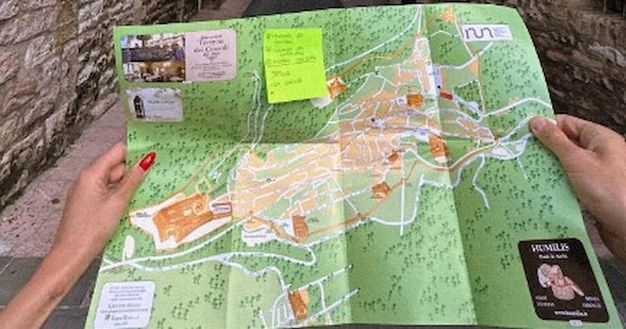 Ludovica Pagani ed El Shaarawy innamoratissimi alla scoperta di Assisi- immagine 2